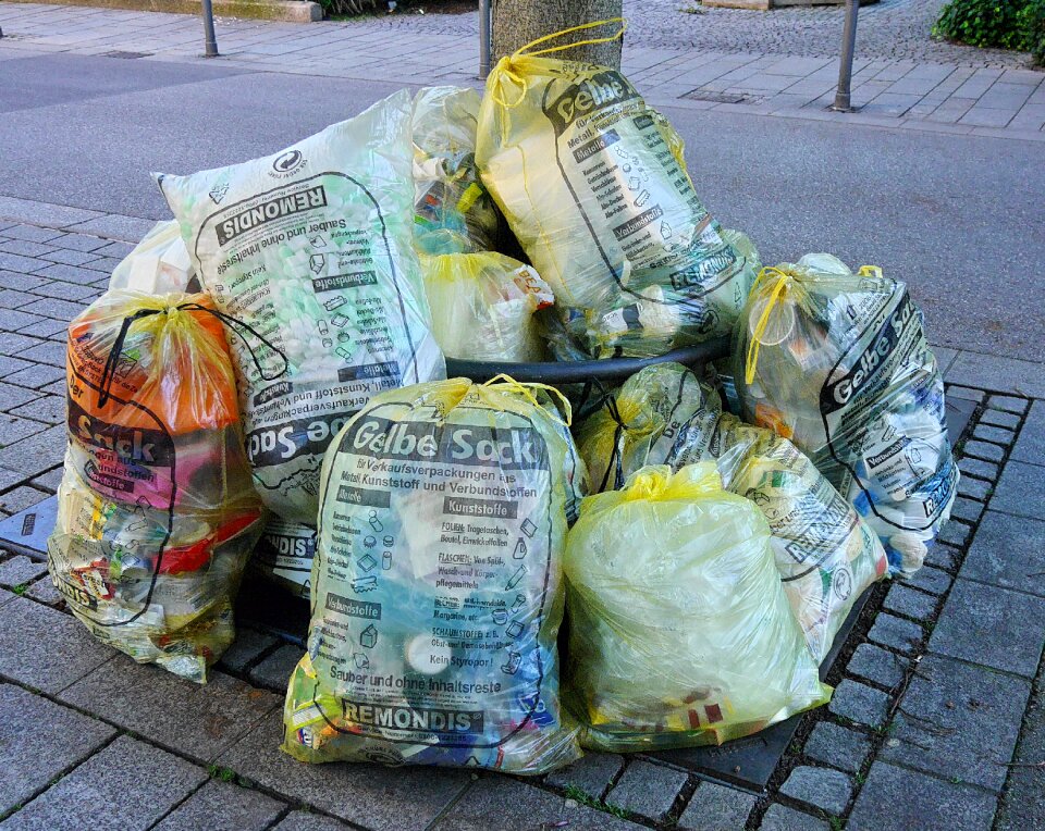 Garbage yellow sack starnberg
