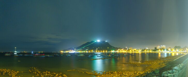 Rock scenery exposure