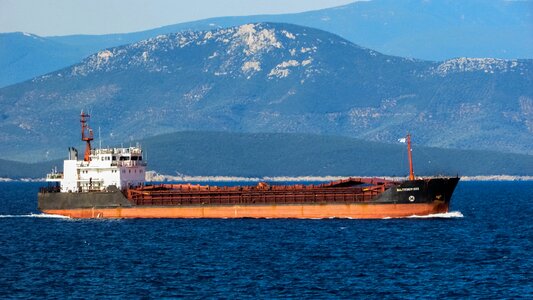 Sea nautical cargo