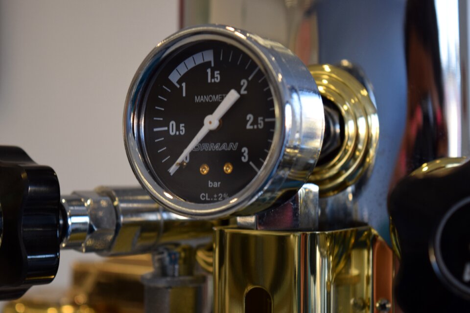 Valve pressure steam