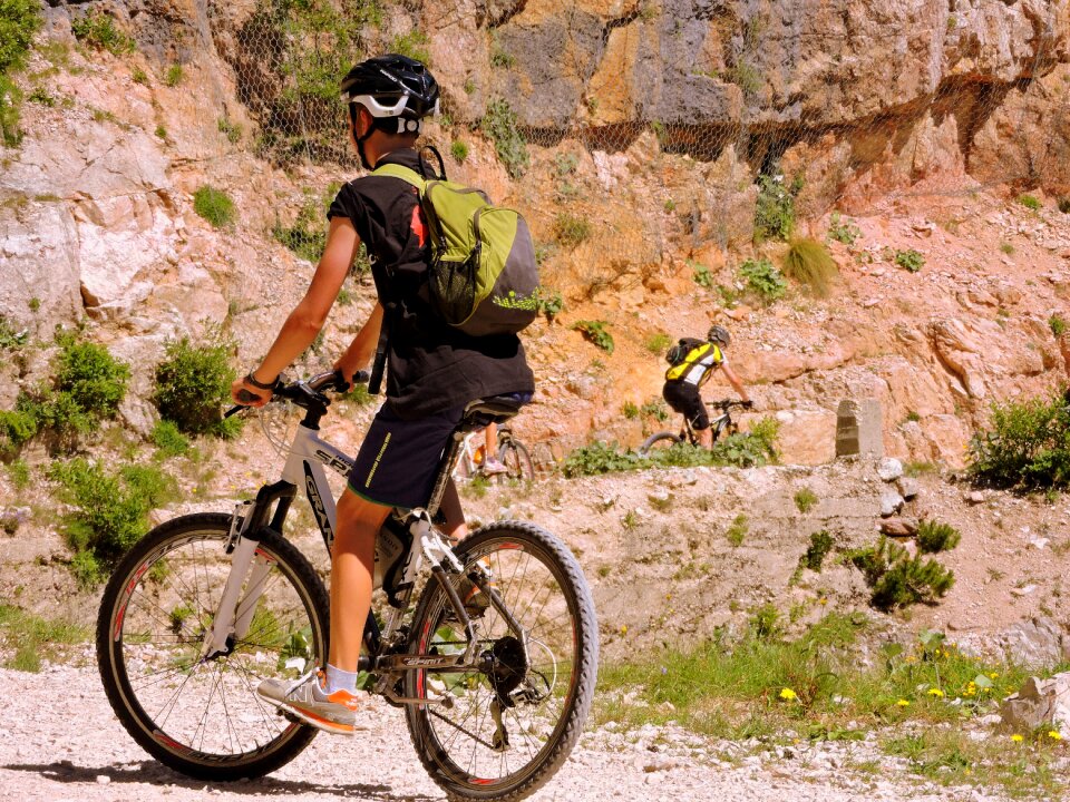 Mountain bike road