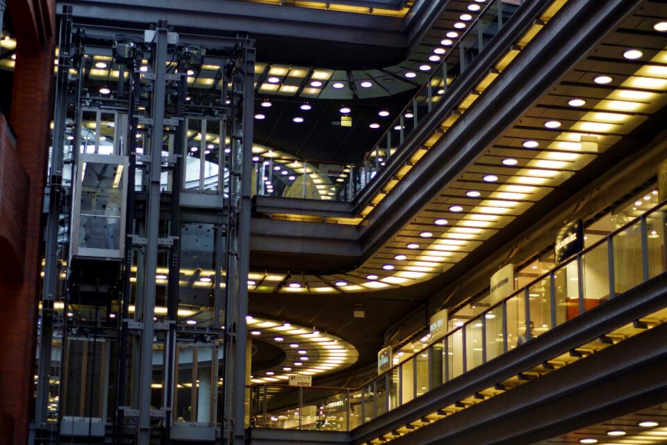 Light elevator shops