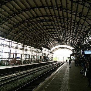 Station seasons travel