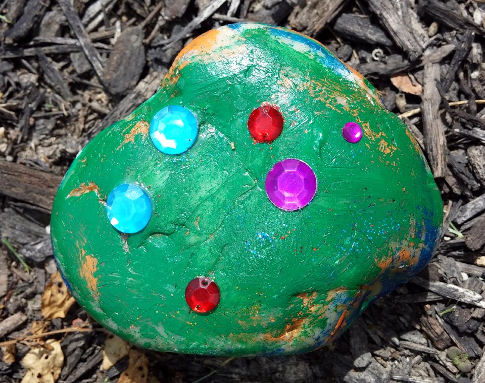 Ornamental childhood crafts