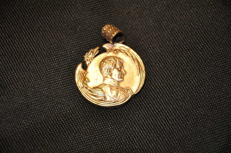 Silver napoleon aiglon
