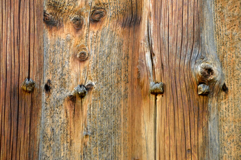 Weathered innenausbau shopfitting