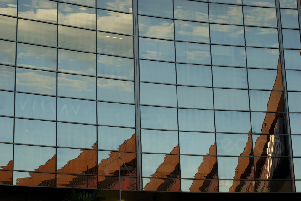 Mirror building city