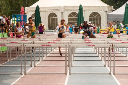 Sport hurdles junior gala