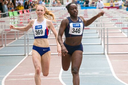 Sport hurdles junior gala
