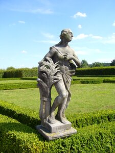 Beauty statue stone