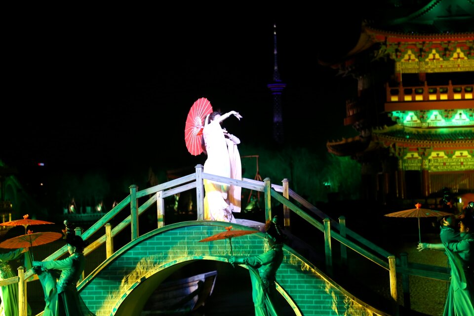 Kaifeng small songcheng qingming river park