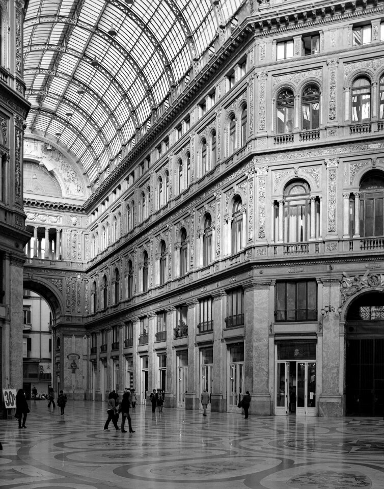 Prince of naples gallery campaign italy