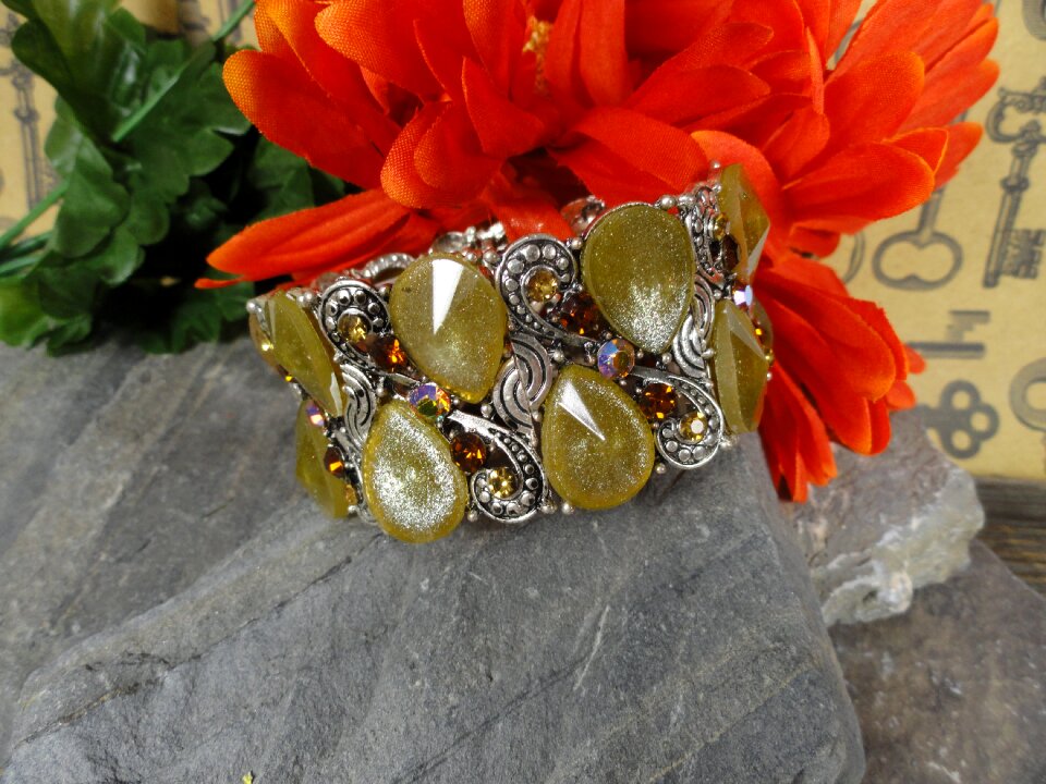 Jewellery accessories