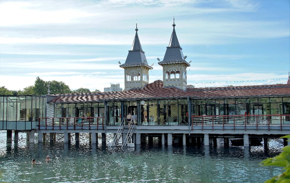 Lake therapy hungary