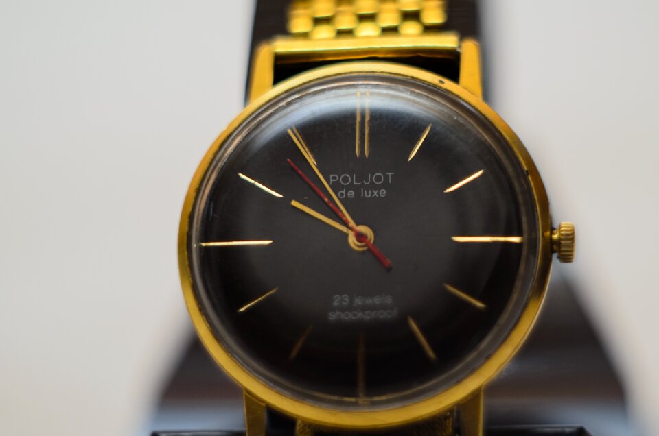 Hours mechanics collection