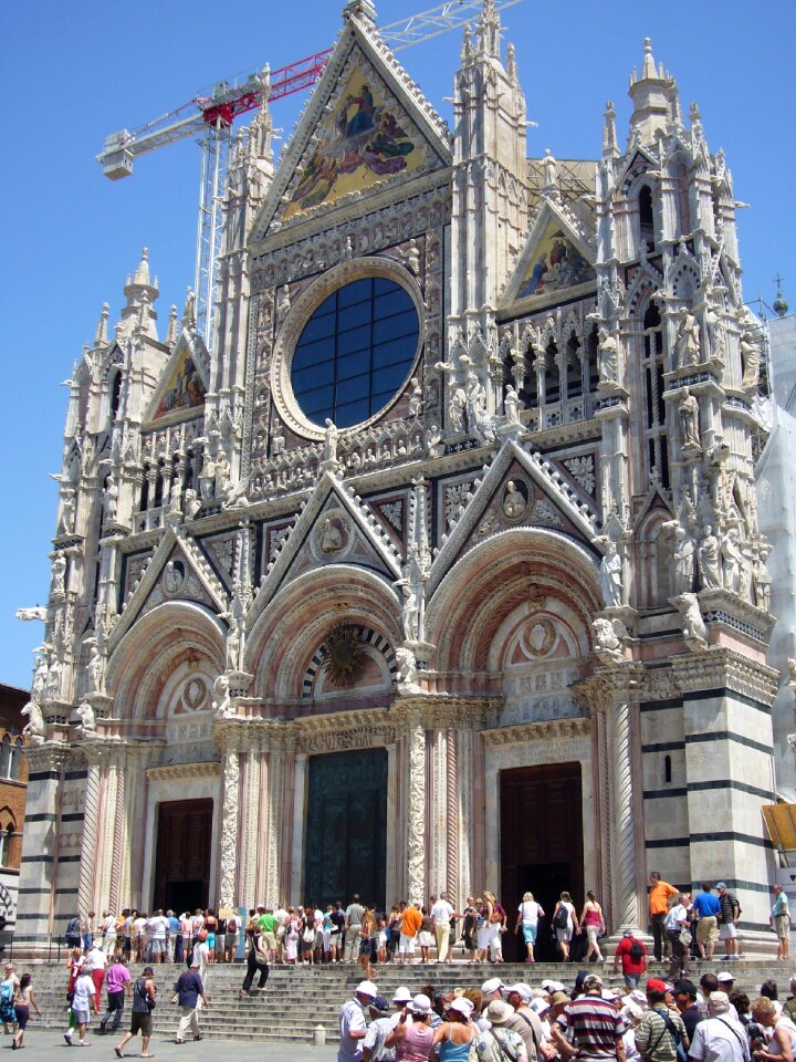 Goal dom architectural style