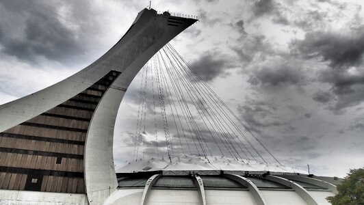 Olympic stadium montreal separated by comma lichtmast