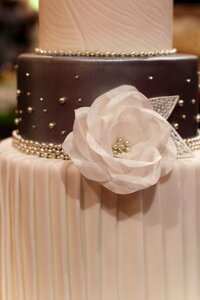 Marry decor cake
