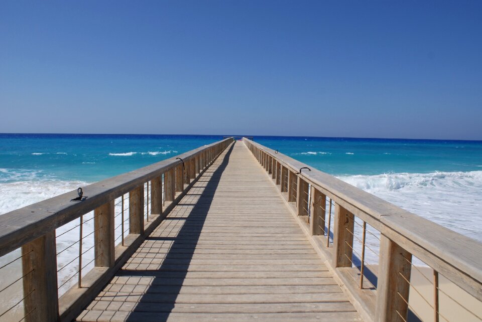 Sea pier