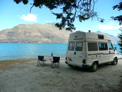 Holiday new zealand van