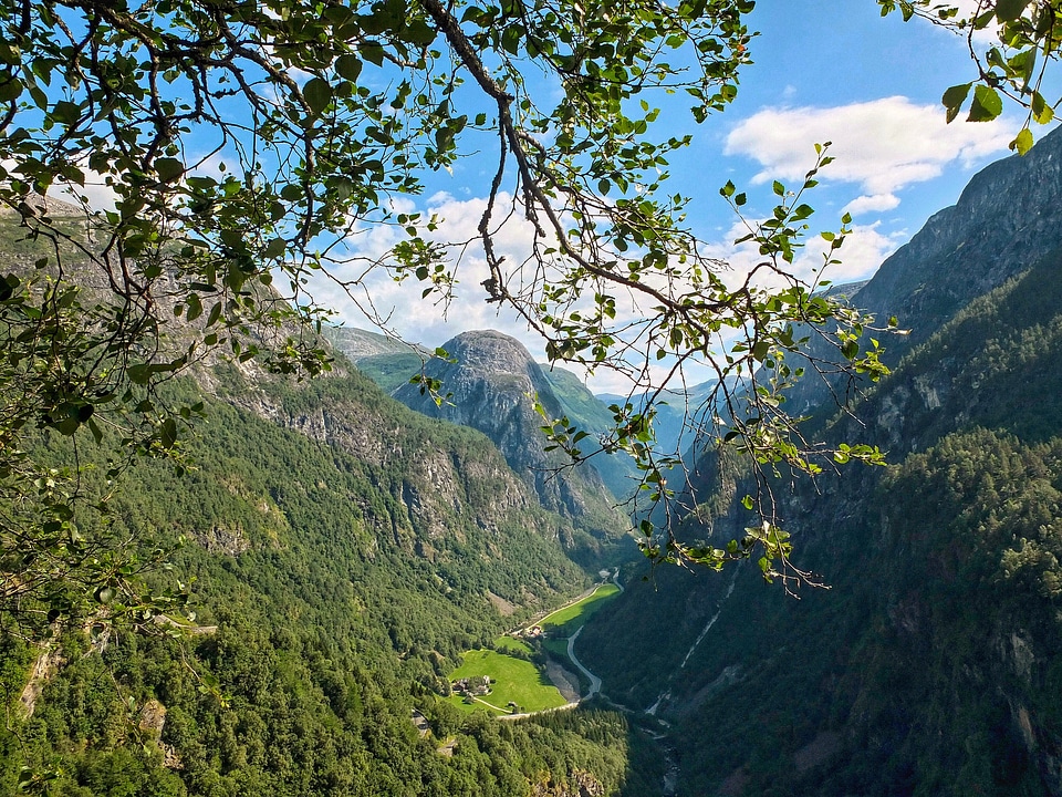 Landscape outlook mountains
