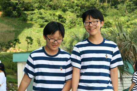 Stripe t-shirt brothers