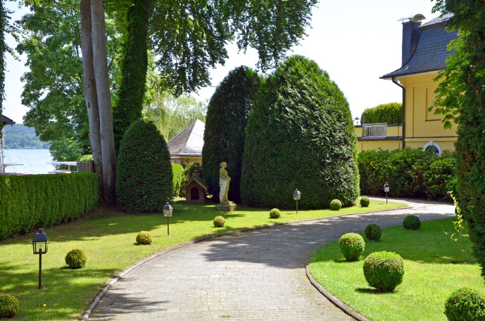 Garden property live