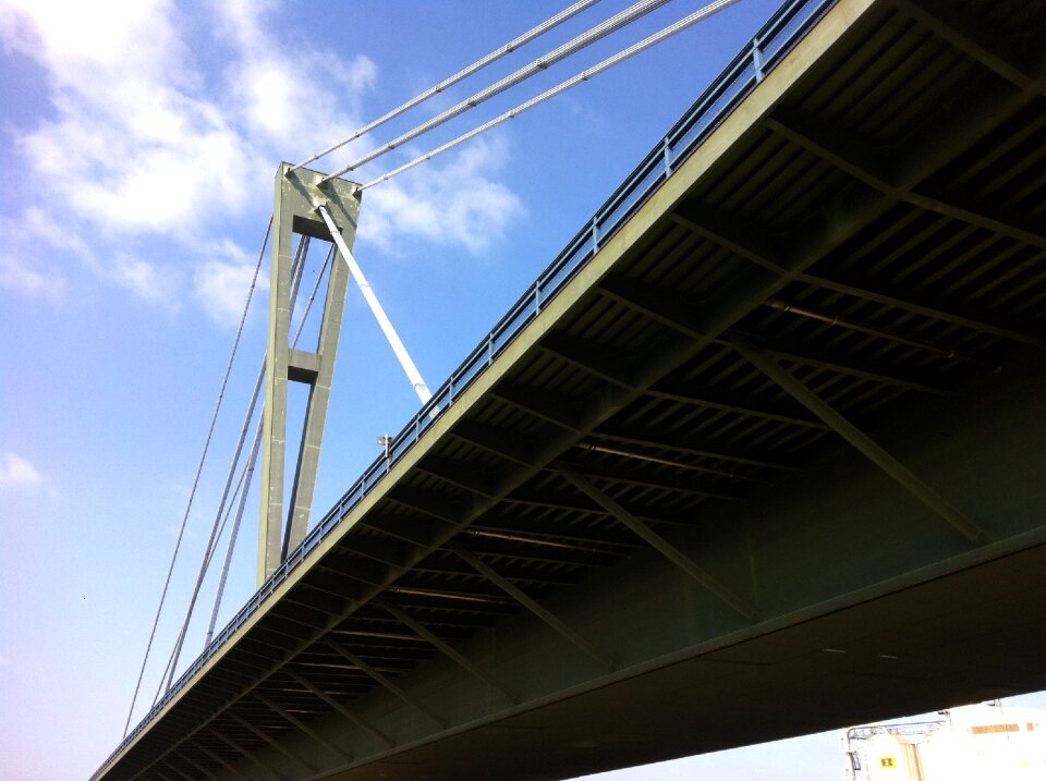 Pillar bridge piers pylon
