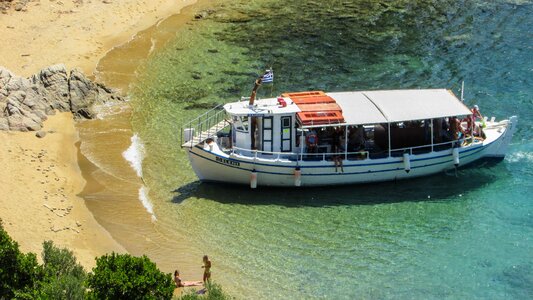 Beach boat island photo