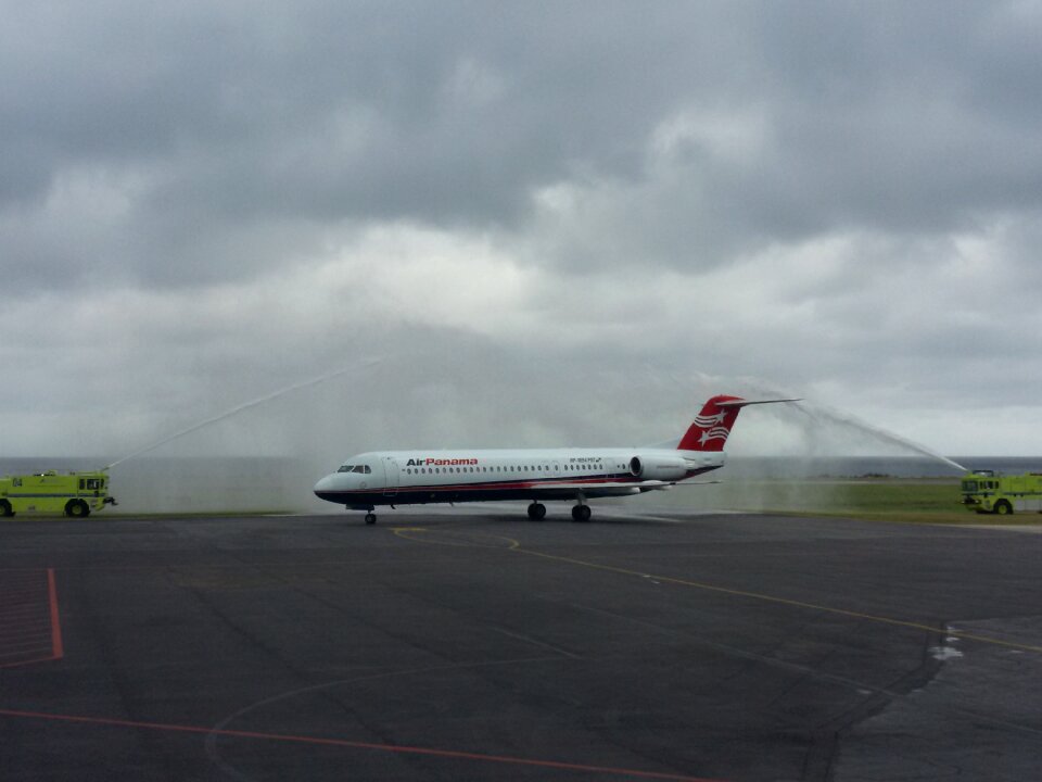 Aircraft airport Free photos