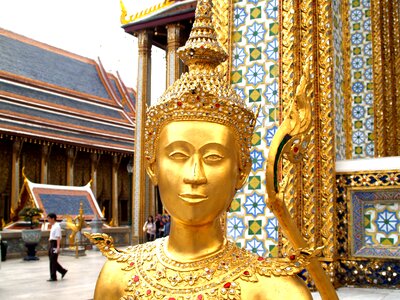 Buddha emerald royal photo