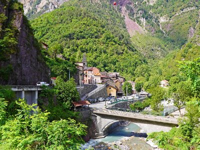 Village bridge tinée