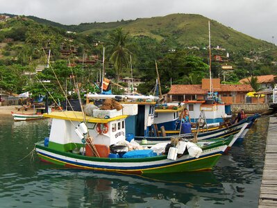 Vessel ilhabela fishing boat photo