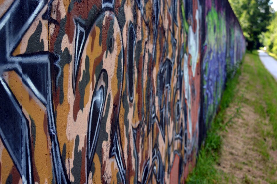 Art graffiti wall spray