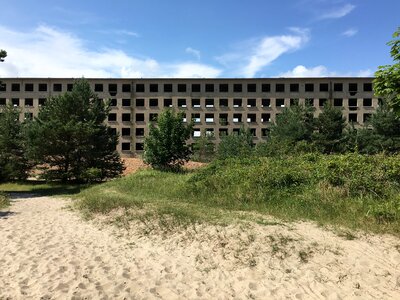 Rügen left building
