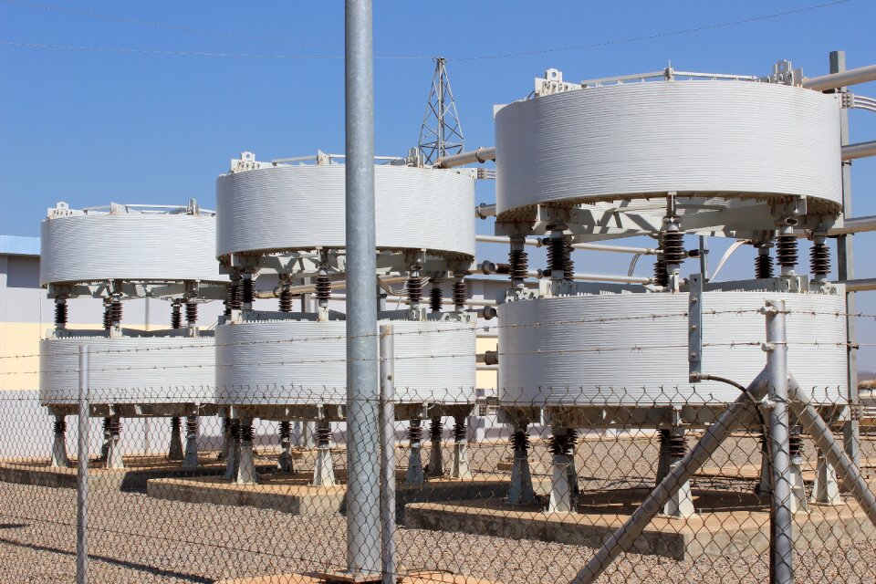 Electricity cooling post