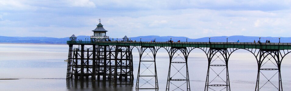 Landscape clevedon pier