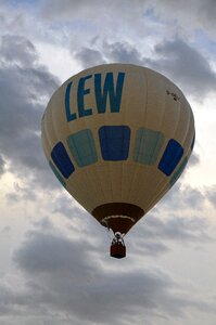 Air sports sky sun