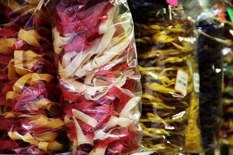 Noodles packed spagetti