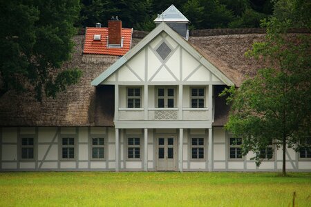 Ludwigslust-parchim castle park meadow
