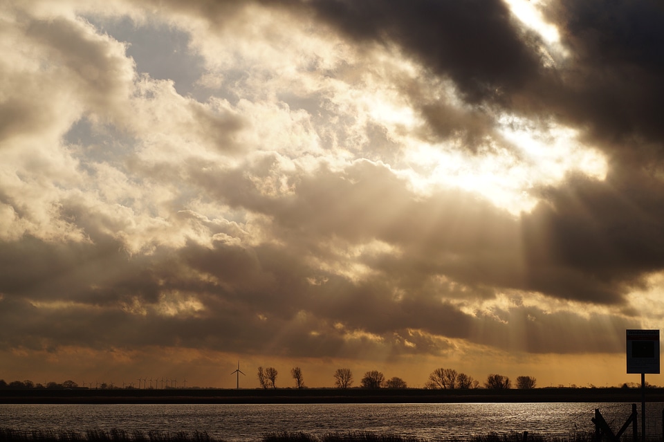 Clouds water romantic