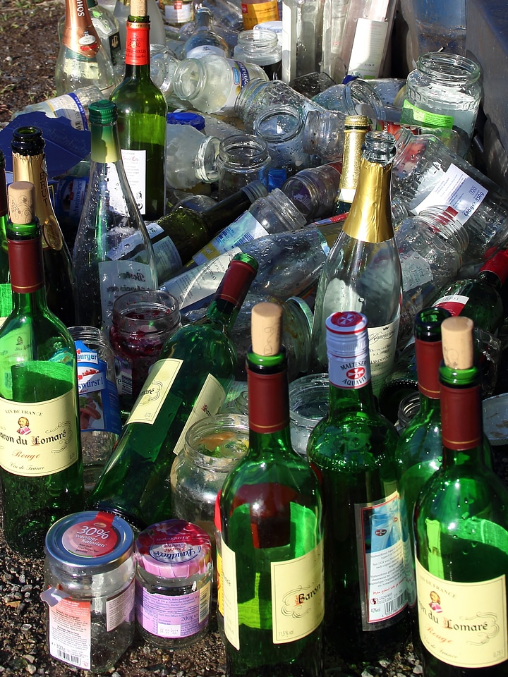 Garbage recycling waste