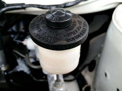 Auto vehicle repair