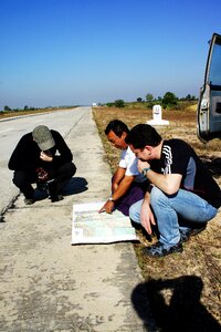 Explain tourists roadside