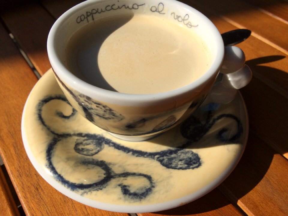 Break coffee cup cafe