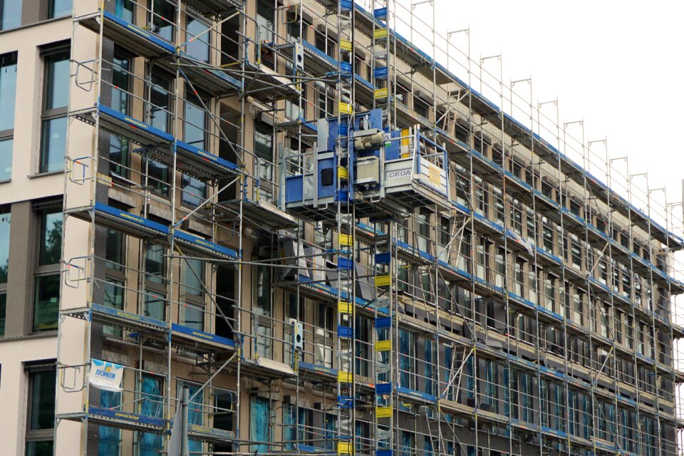 Site scaffold baukran