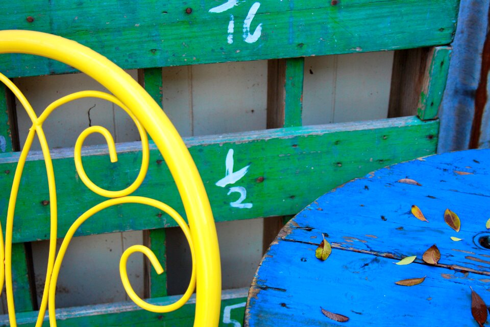 Pallet table chair