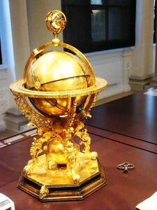 Physics museum emperor