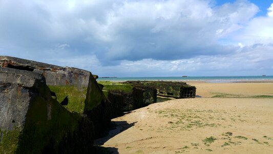 Longues-sur-mer war second world war photo