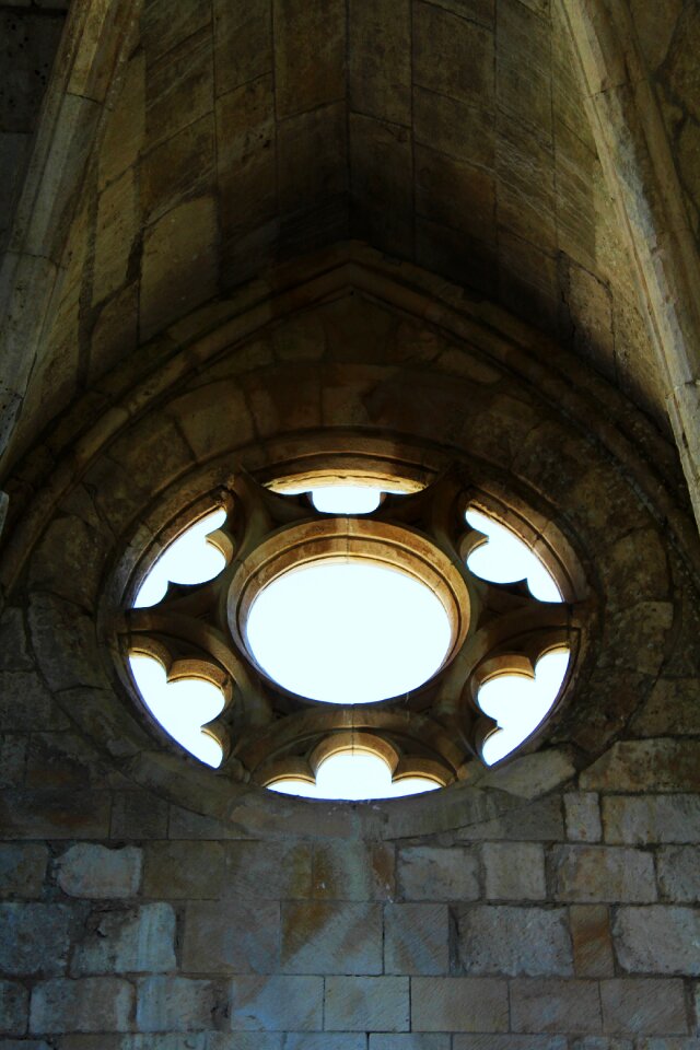 Light and shade ruin cathar ruin
